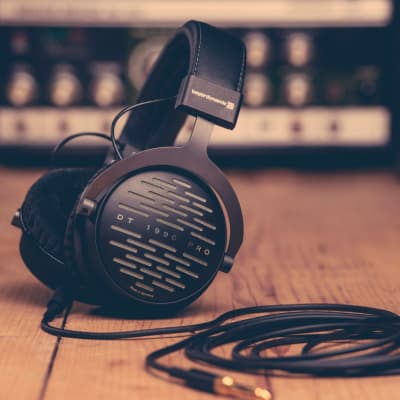 Beyerdynamic dt 1900 online pro