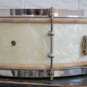 Vintage 1920s 1930s Ludwig 14x5 Universal Snare Drum White Avalon Marine Pearl image 10