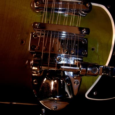 Burns DOUBLE SIX 1964 Green Sunburst. Maybe the RAREST BURNS GUITAR. With Tremolo System. Incredible image 10