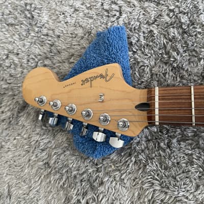 Fender Player Jaguar HS with Pau Ferro Fretboard 2018 - Present - Black image 7
