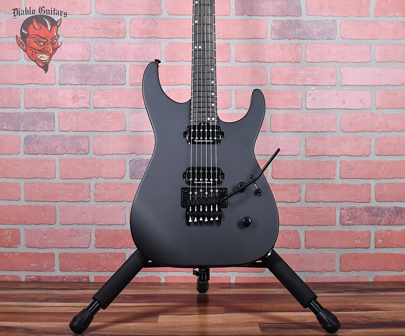 Jackson Virtuoso 純正ハードケース付き American Series Virtuoso™ HT