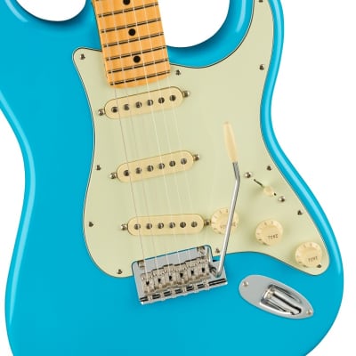 Fender American Professional II Stratocaster Maple Fingerboard, Miami Blue image 5