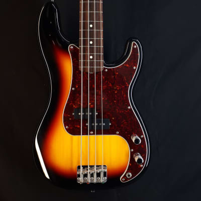 Fender Precision Bass Traditional 60s 2022 - Sunburst image 1