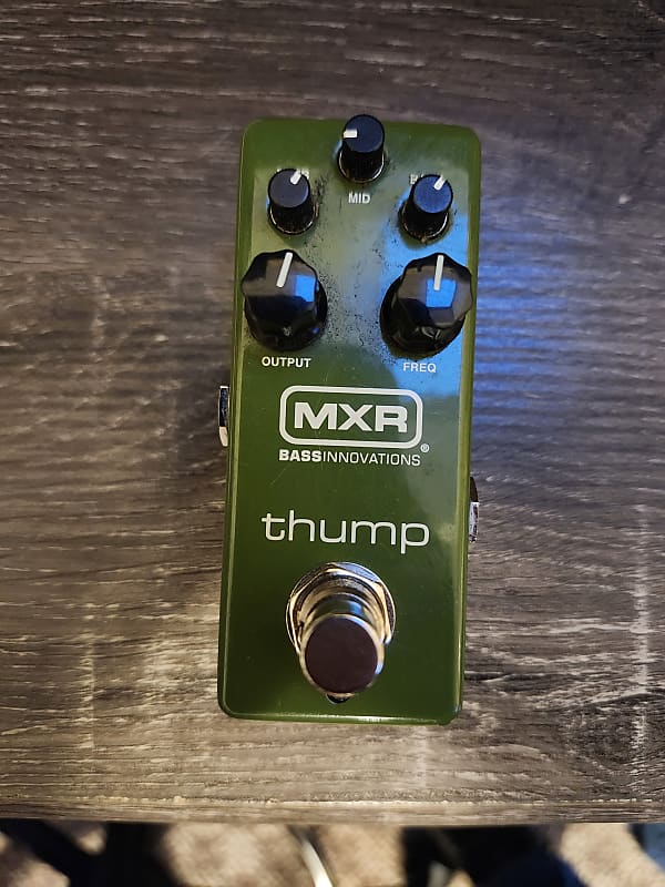 MXR M281 Thump Bass Preamp