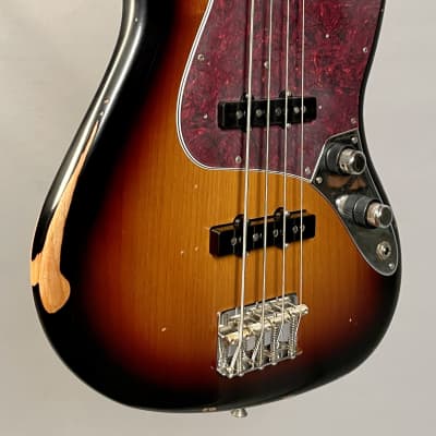 Fender Limited Edition 60th Anniversary Road Worn Jazz Bass 3-Color Sunburst image 3