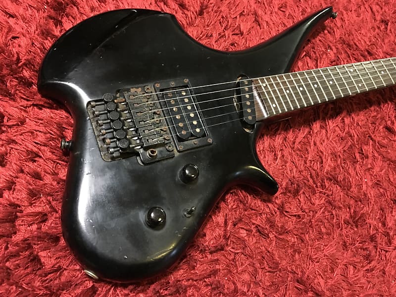 Rare SUMNUS TUNE TG-120SX Alder Electric Deformed Guitar Used in Japan