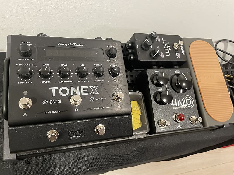IK Multimedia ToneX