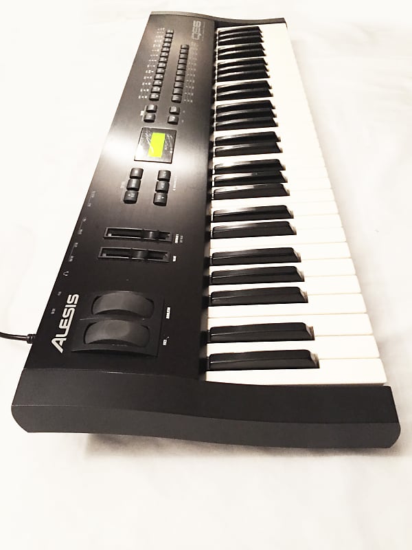 ALESIS QS6 64-Voice Synthesizer 61-Key Keyboard. Good | Reverb