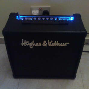 Hughes & Kettner Edition Blue 30 R - Guitar Combo Amp
