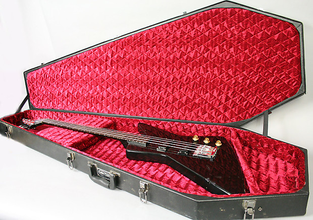 Explorer bass case top