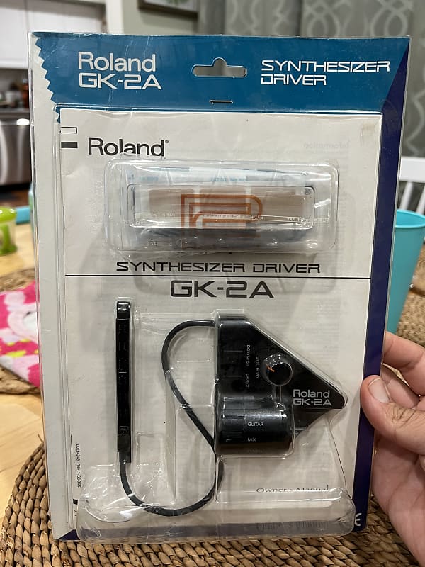 Roland GK-2A MIDI Guitar Pickup | Reverb