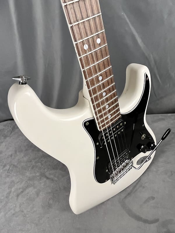 OK・Tokai MAT Tokai MAT M-601/WH White Made in Japan ST Type Solid Body