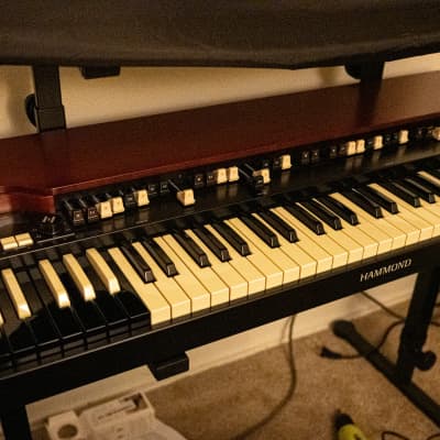 Hammond XK-5 61-Key Virtual Tonewheel Organ 2010s - Wood Finish With Hard Flight Case Local Pickup Only