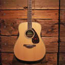 Yamaha FG830 Acoustic Guitar, Solid Top, Natural
