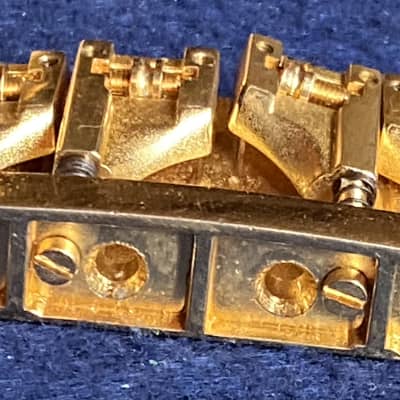 Schaller 3D-4 G - Gold 3-dimensional, Finish: Polished, Surface: Reels, Surface: Gold image 3