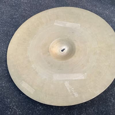 Vintage Zildjian Avedis 50's 20" Ride Drum Cymbal - 2282 grams - Keyholling image 3