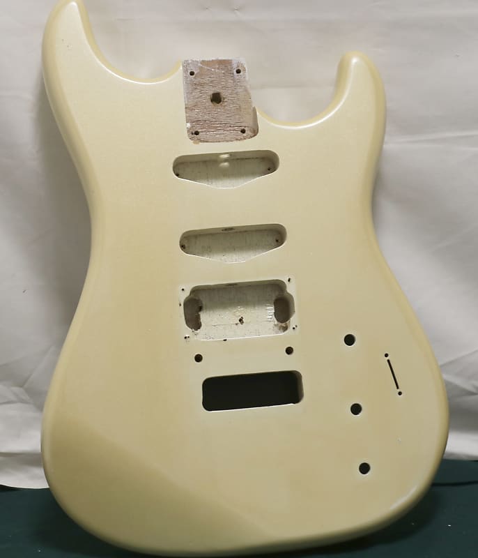 Electric Guitar Body S-Style Stripped (body only) Off White image 1