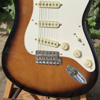 Fender Eric Johnson Signature Stratocaster 2023 2 Color Sunburst for sale