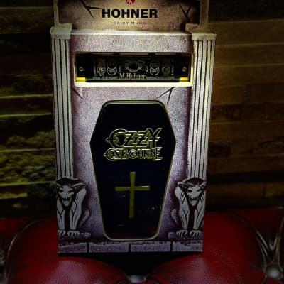 Hohner Harmonica Ozzy Osbourne Signature - Black / Gold image 2