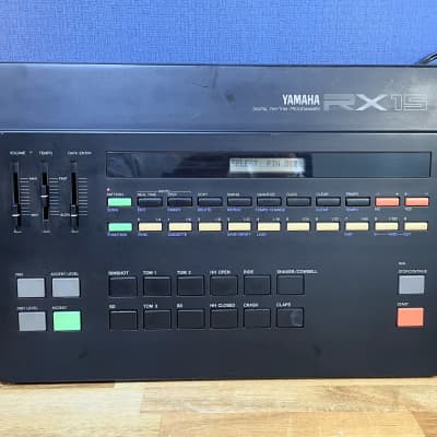 [Very Good] Yamaha RX15 Digital Rhythm Programmer - Black