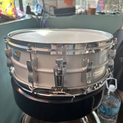 Ludwig L-404 Acrolite 5x14" 8-Lug Aluminum Snare Drum with Rounded Blue/Olive Badge, circa 1980s image 3