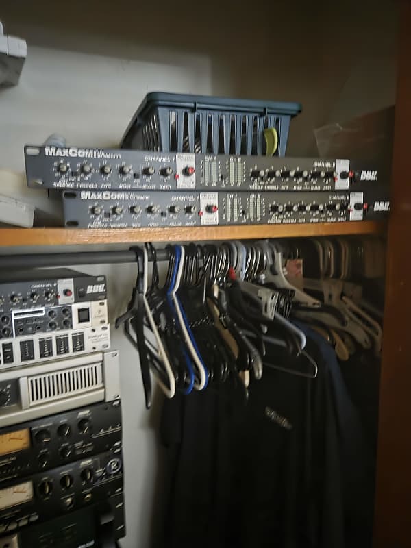 BBE MaxCom Dual-Channel Compressor/Limiter/Gate w/ Sonic Maximizer