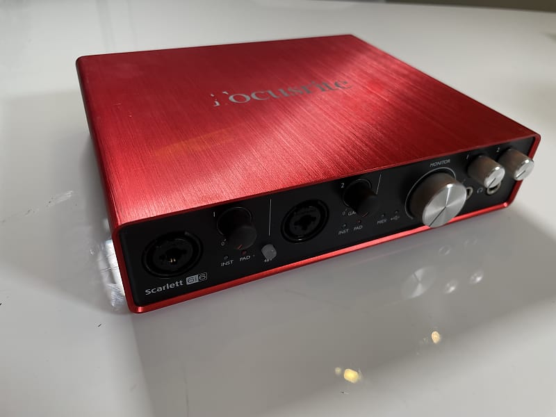 Focusrite Scarlett 6i6 2nd Gen USB Audio Interface | Reverb