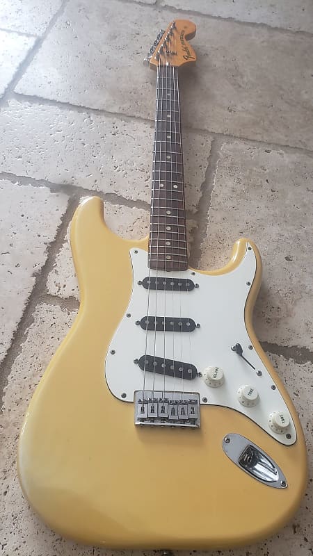 Fender Stratocaster Hardtail (1971 - 1977) | Reverb Canada