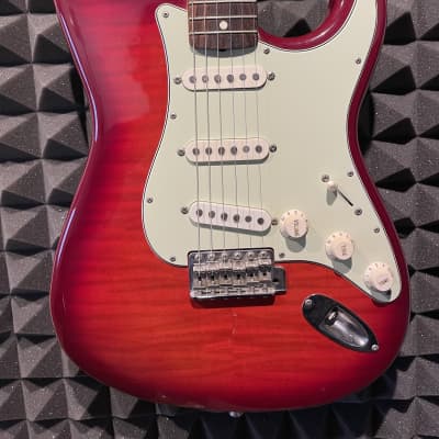 Fender 62 Stratocaster Reissue MIJ flame top image 3