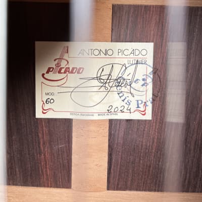 Antonio Picado Model 60 Classical Guitar Cedar & Rosewood w/case *made in Spain image 9