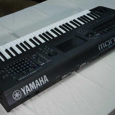 Yamaha Montage 6 Flagship Synthesizer 2019 - Present - Black image 3