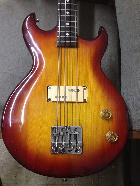 Aria Pro II Bass Cardinal CSB-450 80's Cherry Sunburst