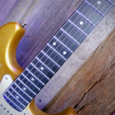 Los Gatos Guitars Model-S #LG1152 Gold Metallic image 14