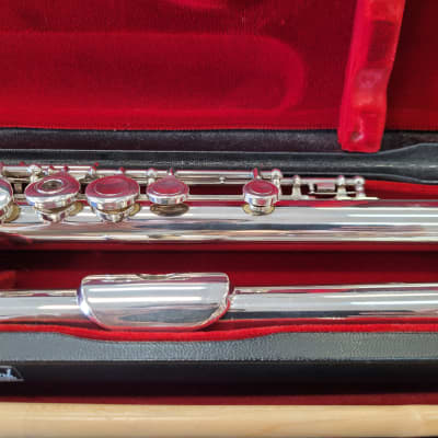 Pearl PF-661 Flute w/ Solid Silver Headjoint | Reverb