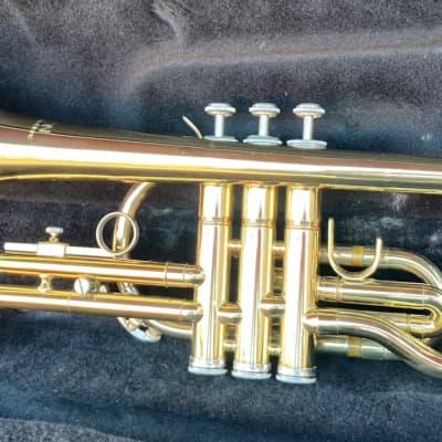 Holton c603 Cornet - brass horn USA image 1