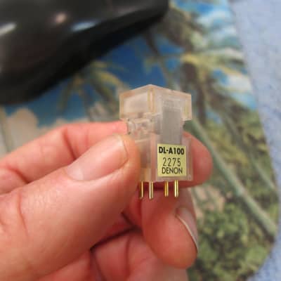 Denon DL-A100 DL  Moving Coil Phono  Cartridge, 100th Anniversary, Low Hours, Ex Sound,  Low output image 1