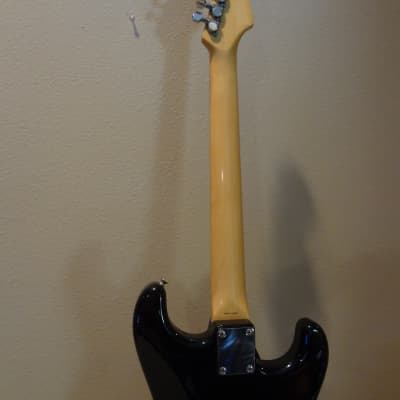 FENDER Stratocaster Left Handed Made In Japan 1984 - 1987 Black image 6