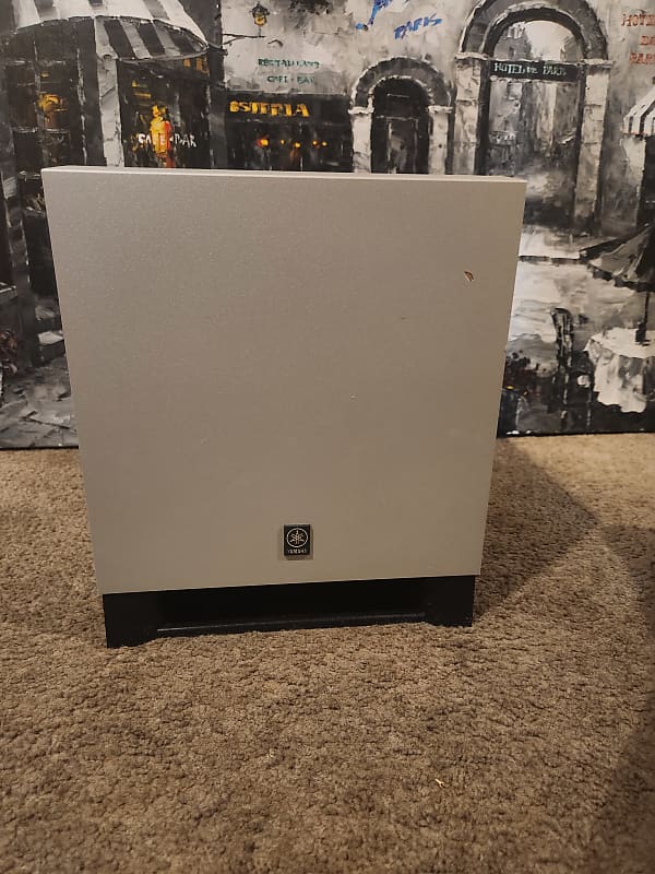 Yamaha Yamaha Subwoofer YSTSW010 2001 Reverb