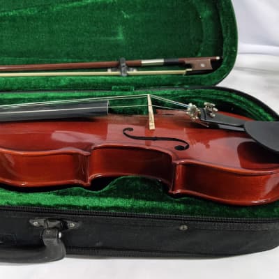 Giuseppi GV-10 4/4 Student Violin With Case & Bow image 14