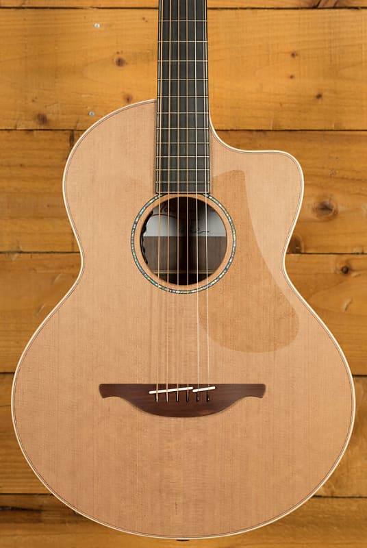 Lowden s35c outlet 12 fret