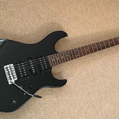Yamaha  ERG121 Electric Guitar, Black image 8