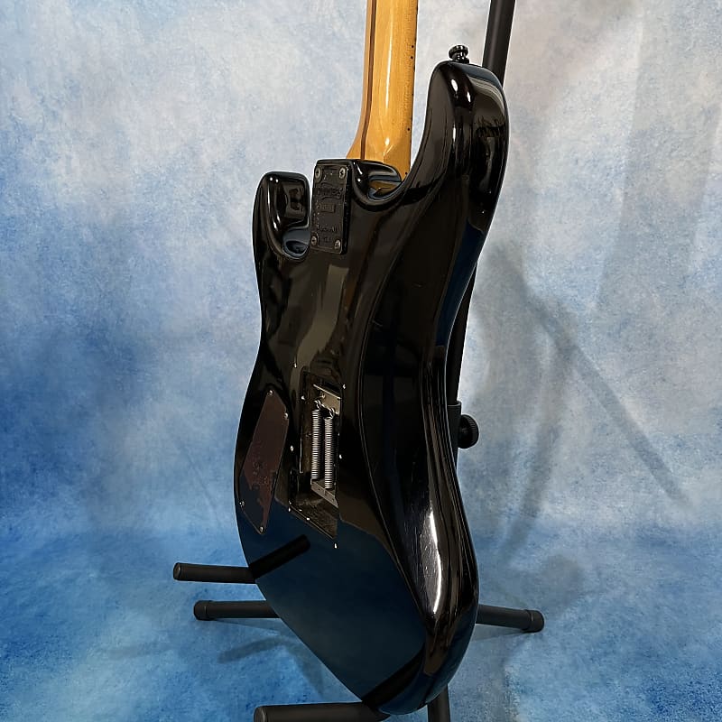 American Showster (Kramer) SS XLM-III Pearl White W/Body