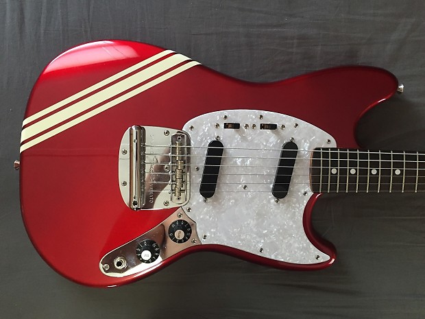 Japanese Fender Mustang 1999-2002 Competition Red