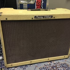 Peavey Vintage II 110-Watt 2x12 Guitar Combo with Solid State Preamp