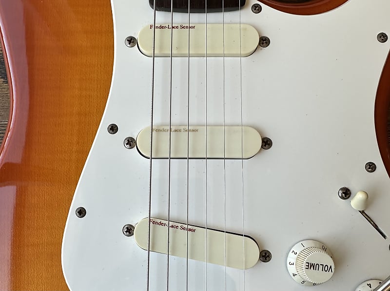 RARE! 1990 Fender STR-1150 LSR Stratocaster MIJ (Maple Body