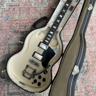 1972 Gibson SG Standard with Factory Gibson Bigsby - White image 20