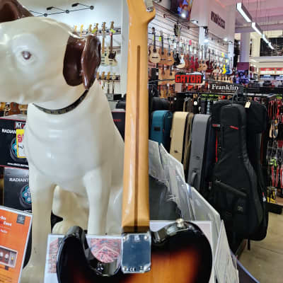 Fender Vintera II '50s Nocaster **7lbs 9oz**(with Maple Fretboard 2-Color Sunburst image 6
