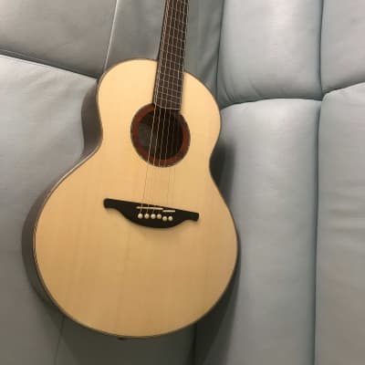 Hsienmo 38' S50  Solid German Spruce Top Solid African Mahogany back&sides with hardcase Bild 4