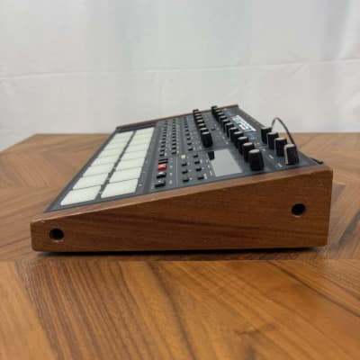 Dave Smith Instruments Tempest 6-Voice Drum Machine 2011 - 2018 - Black with Wood Sides image 5