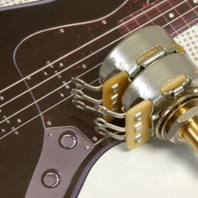 Fender Jazz Bass Dual 500K/250K Pot, 0019268049 image 1
